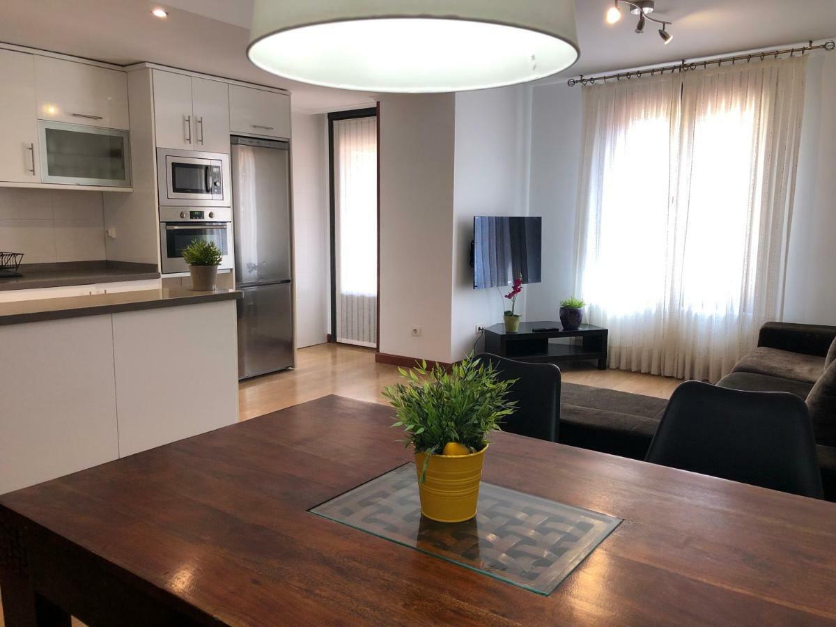 Duplex 4 Habitaciones 산토도밍고데라칼사다 외부 사진